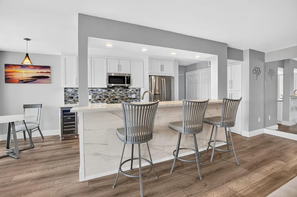 104 Half Moon Circle, Hypoluxo, FL 33462