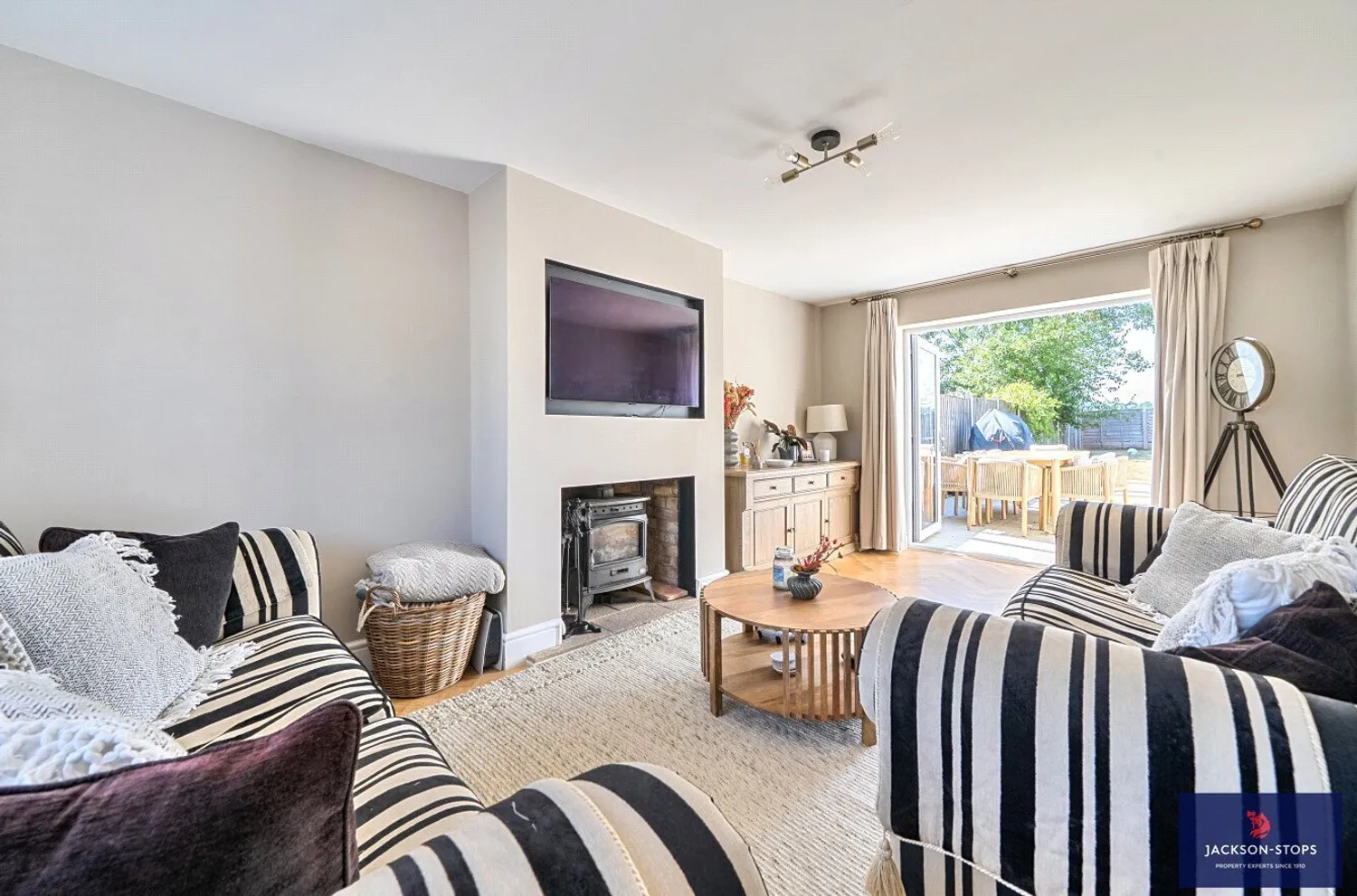 John Gray Road, Great Doddington, NN29 photo 2