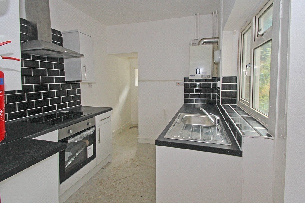 Caernarfon Road, Bangor, Gwynedd, LL57 Image 2