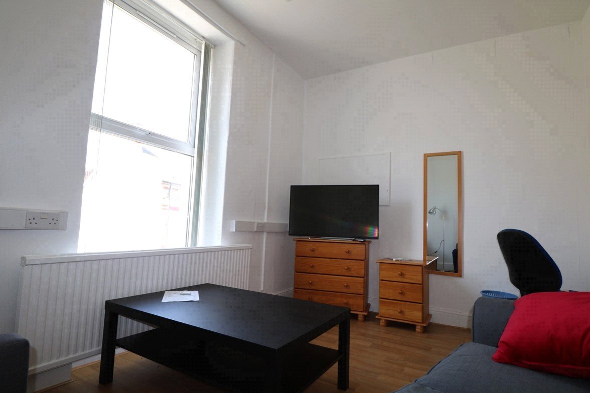 College Road, Bangor, Gwynedd, LL57 Image 3