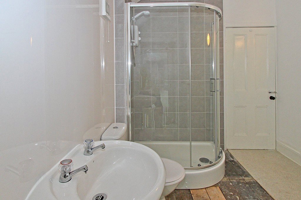 Caernarfon Road, Bangor, Gwynedd, LL57 Image 5
