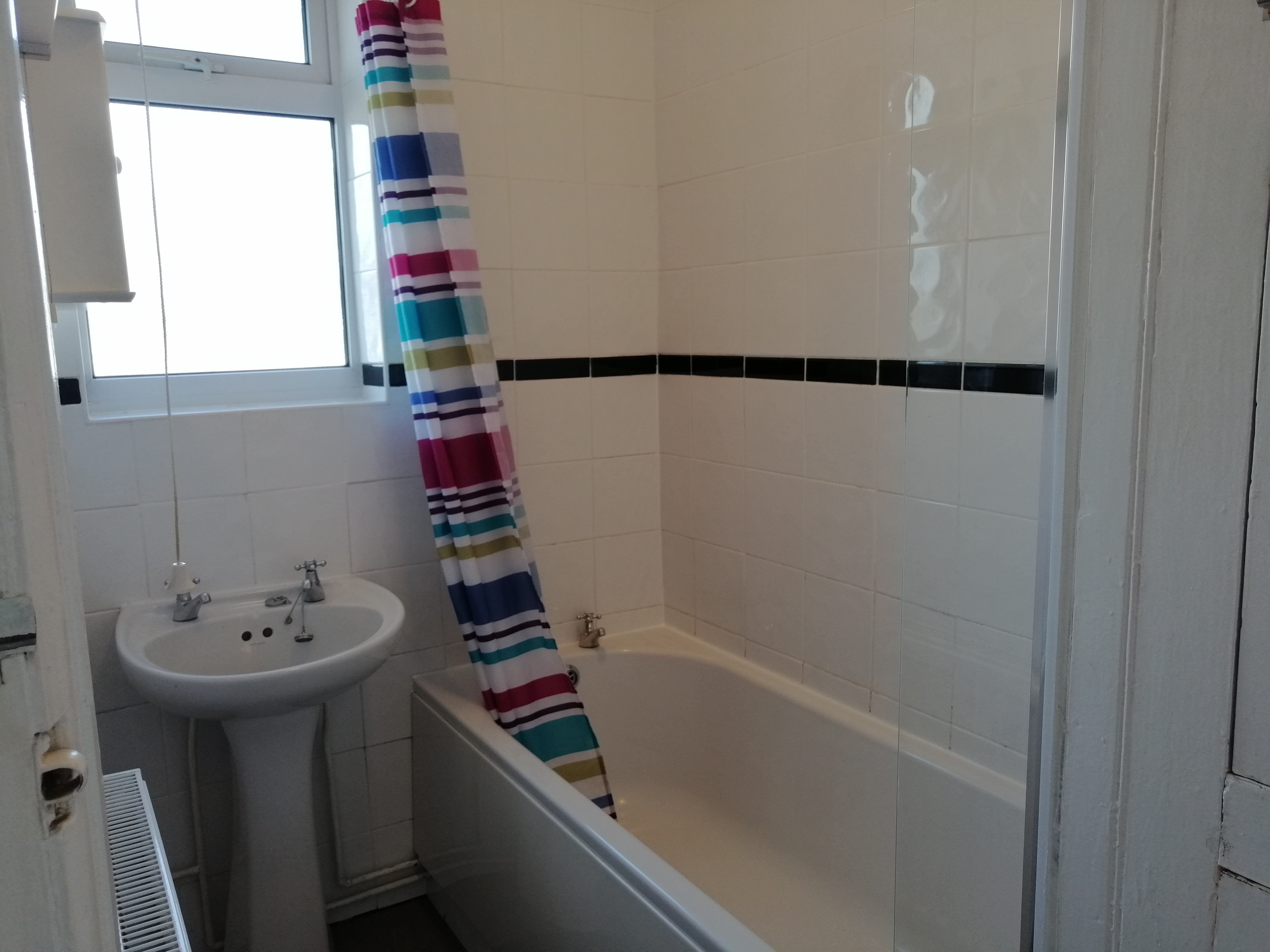 Glynne Road, Bangor, Gwynedd, LL57 Image 14