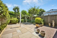 Laburnum Crescent, Crewkerne
