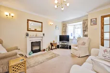 Laburnum Crescent, Crewkerne