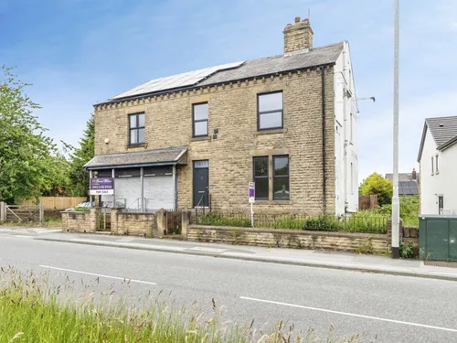 Wakefield Road, Morley, LEEDSphoto