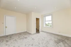 Wakefield Road, Morley, LEEDS