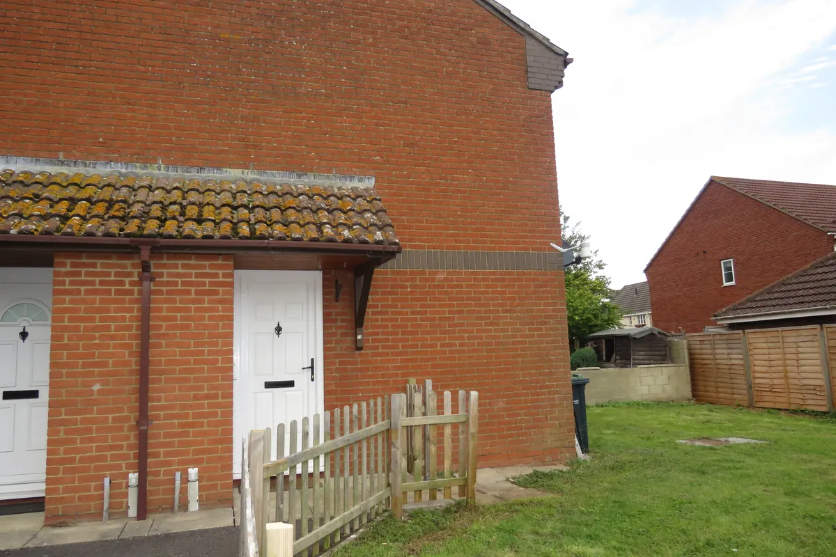 St Dunstan Close, CALNE
