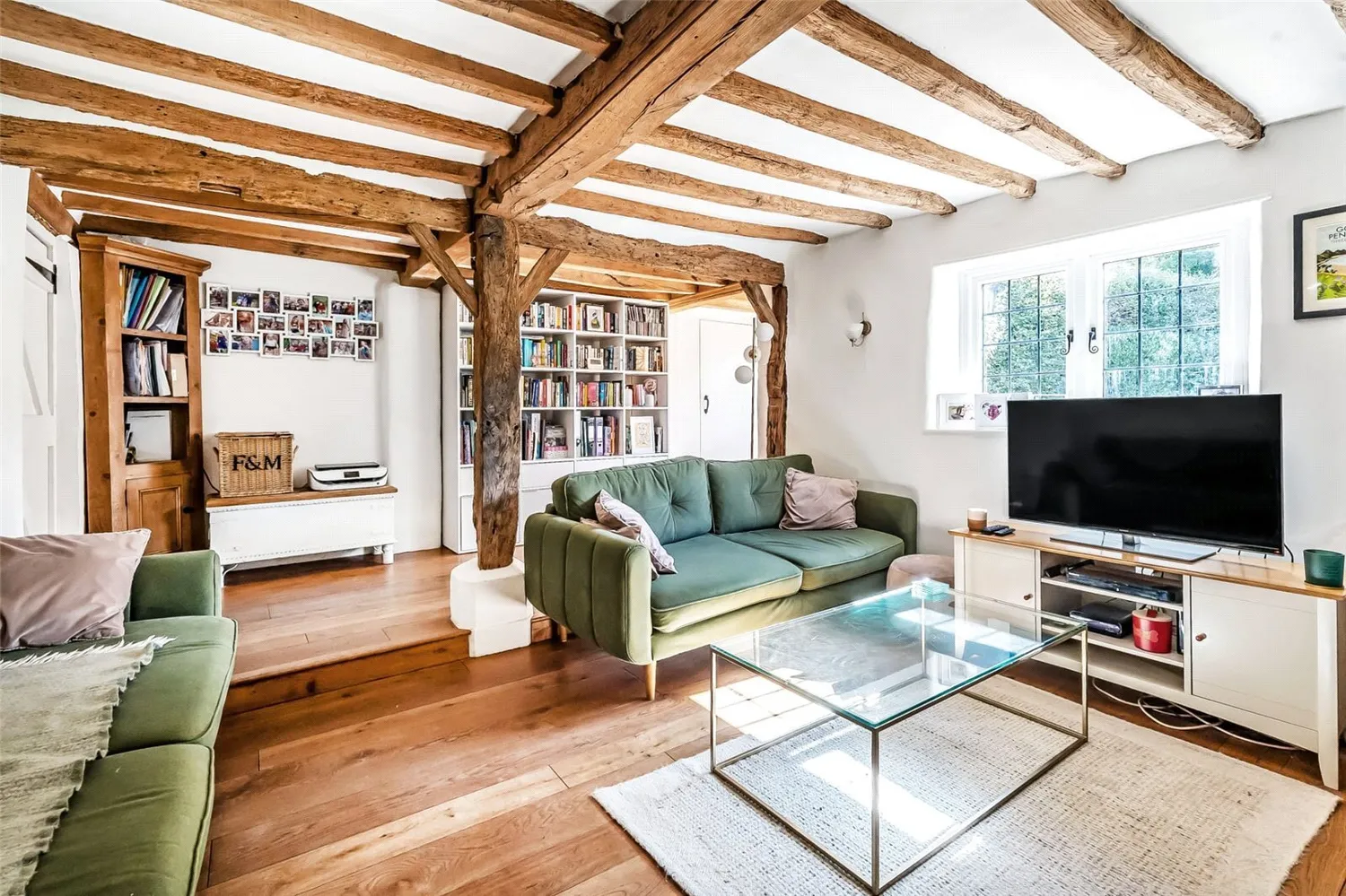 Hampstead Lane, Dorking, RH4 photo 9