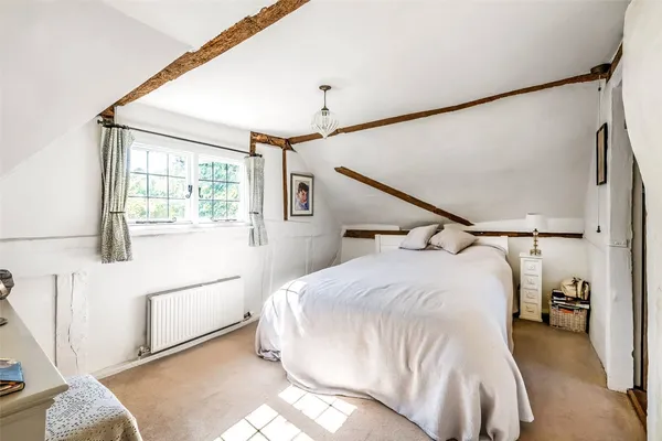 Hampstead Lane, Dorking, RH4 photo 13