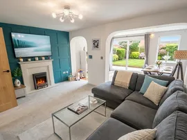 Oak Apple Close, Stourport-On-Severn thumb 3