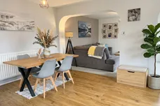 Oak Apple Close, Stourport-On-Severn