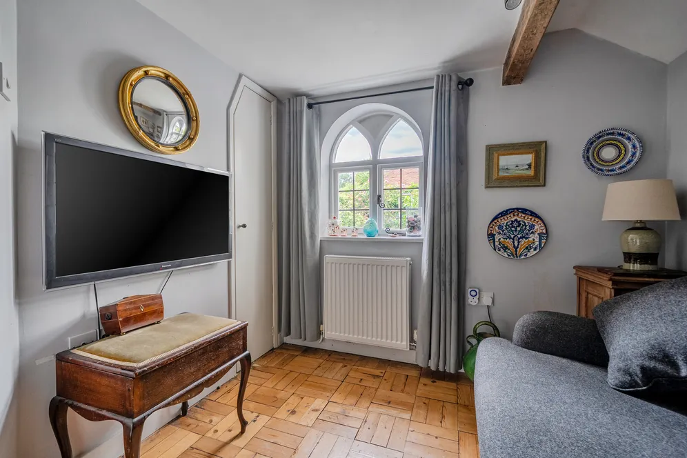 Coronation Road, Littlewick Green, Maidenhead, SL6 photo 5