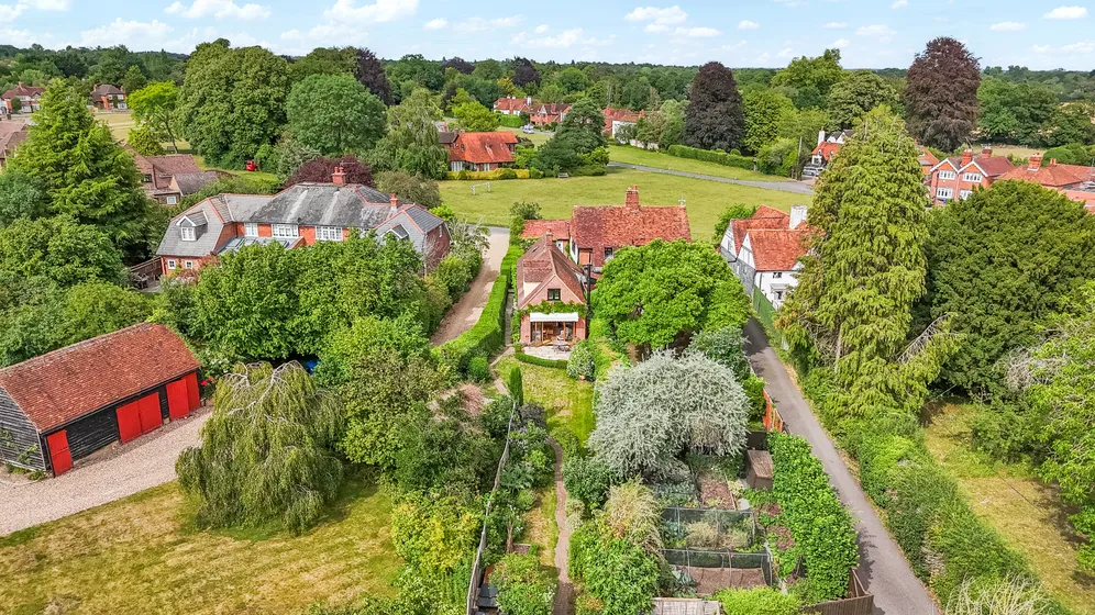 Coronation Road, Littlewick Green, Maidenhead, SL6 photo 15