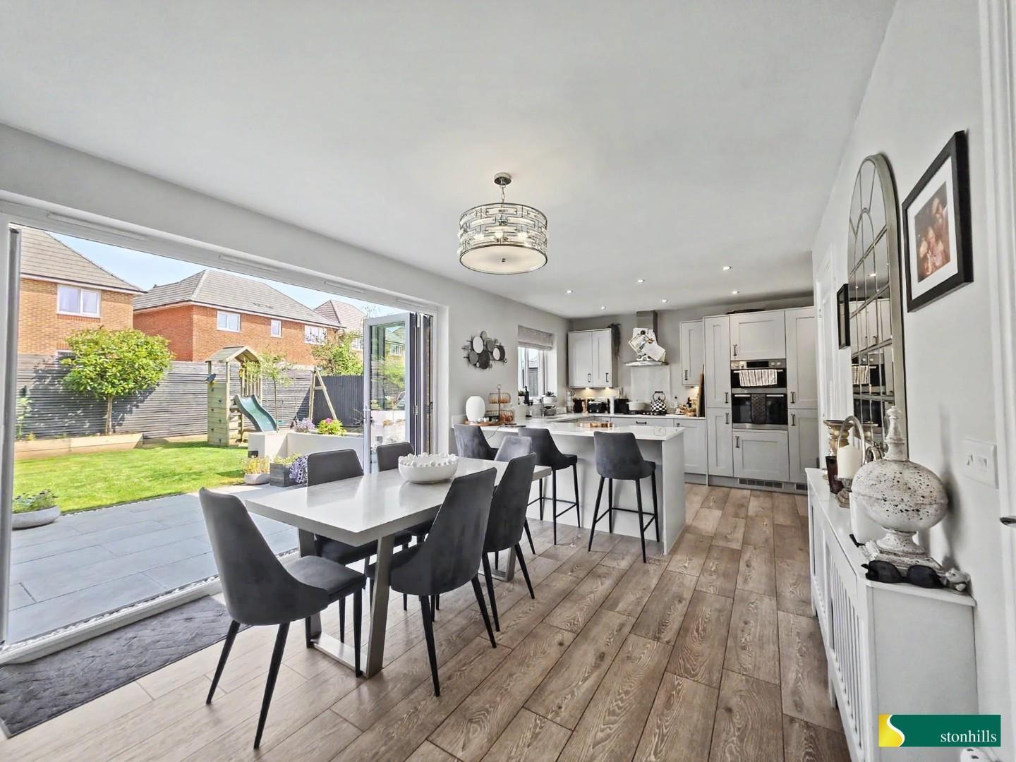 Donnington Close, Spinney Hill, Northampton Image 2