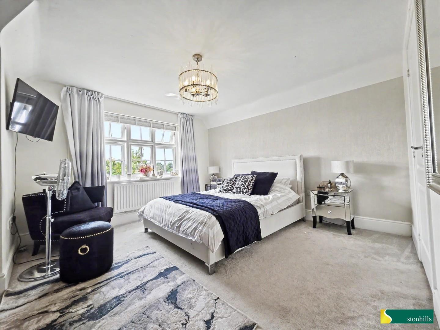 Donnington Close, Spinney Hill, Northampton Image 16