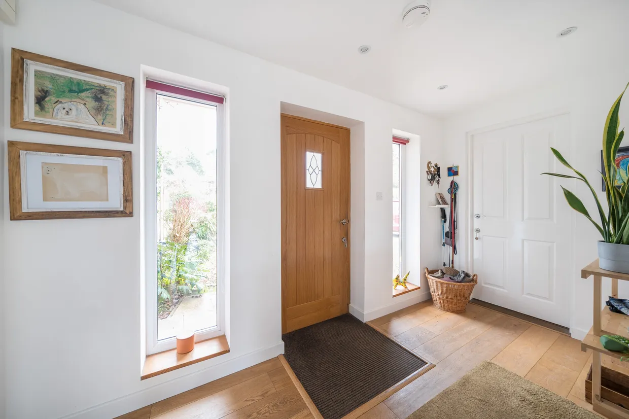 Itchel Lane, Crondall, Farnham, GU10 photo 8