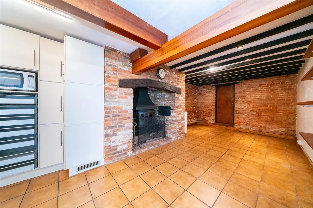 Piccotts End, Hemel Hempstead, Hertfordshire, HP1 3AU