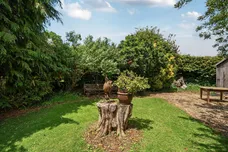 Itchel Lane, Crondall, Farnham, GU10 photo 28