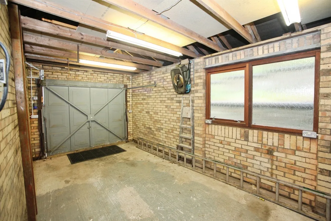 Property photo 30