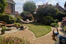 Winterbourne, Horsham, RH12 photo 11