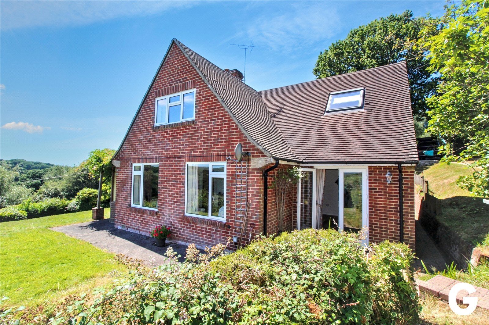 Ogdens, Fordingbridge, Hampshire, SP6 Image 2
