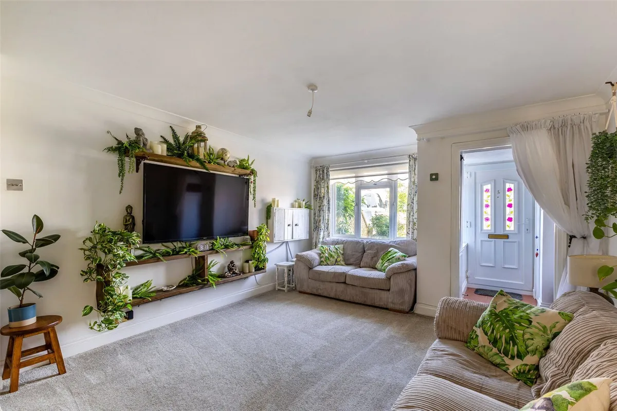 Porter Road, Basingstoke, RG22