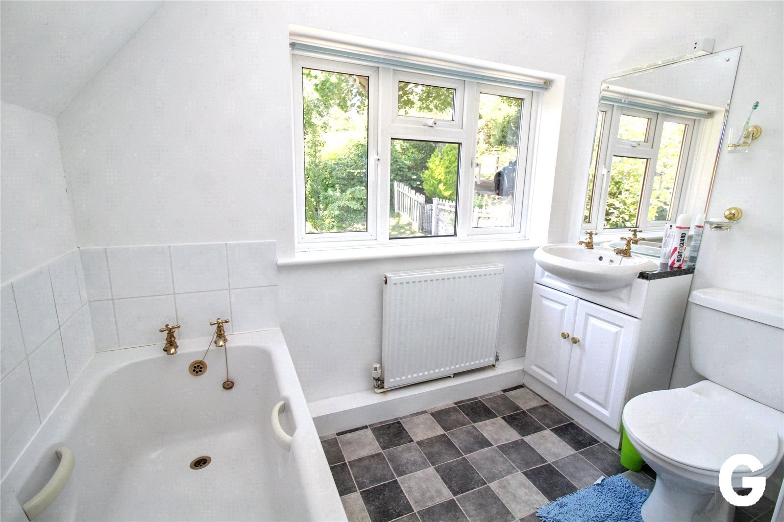 Ogdens, Fordingbridge, Hampshire, SP6 Image 20