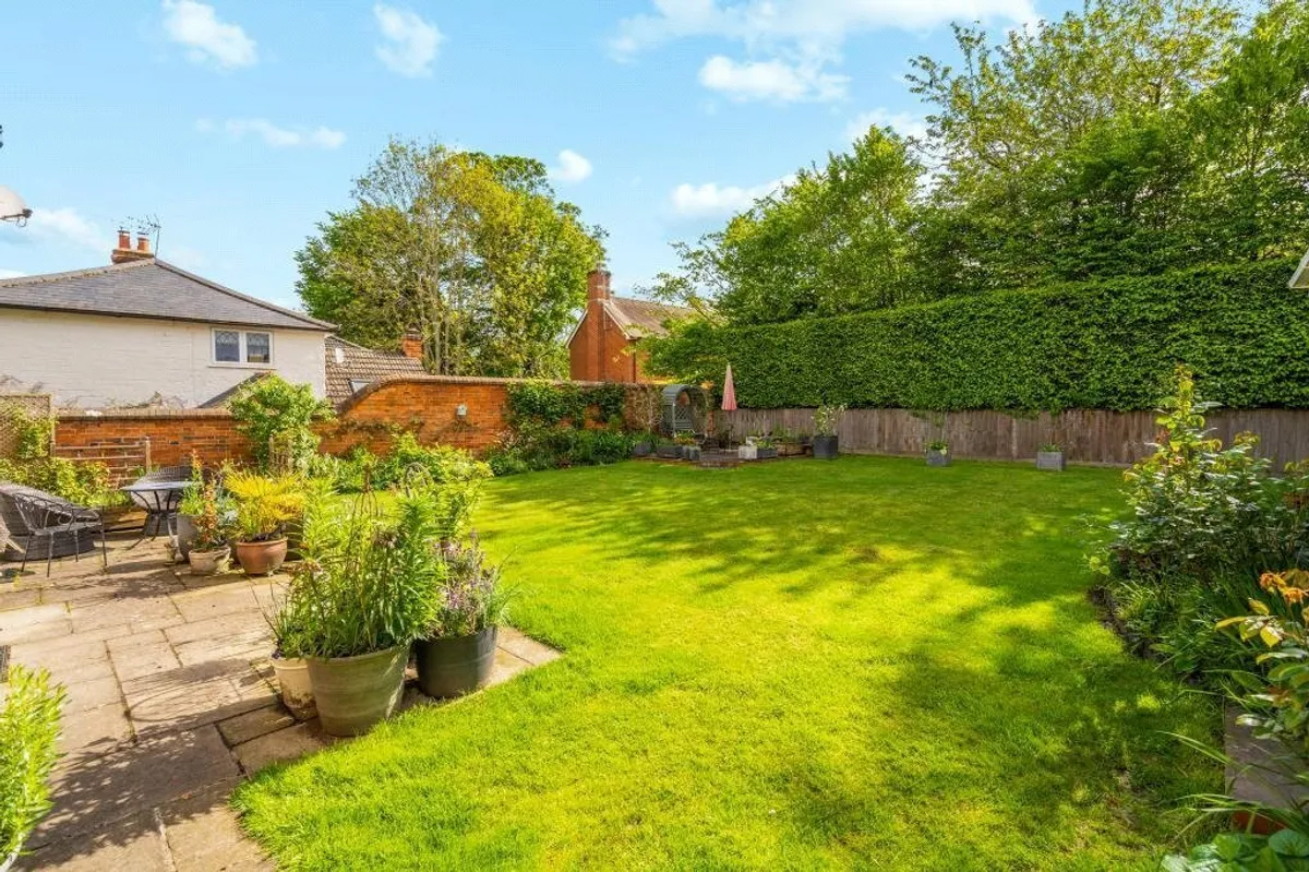 Hazel House, Sherfield On Loddon, RG27