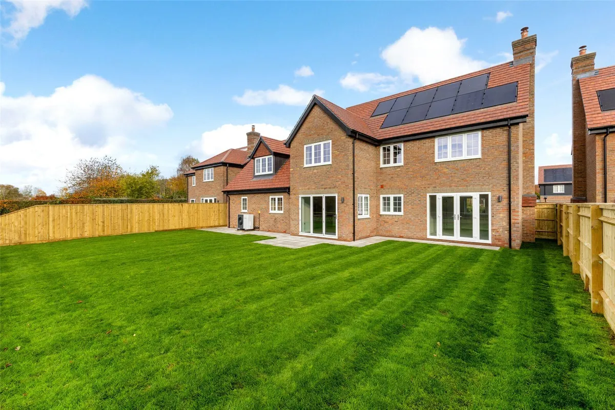 Bowbrook Copse, Charter Alley, RG26