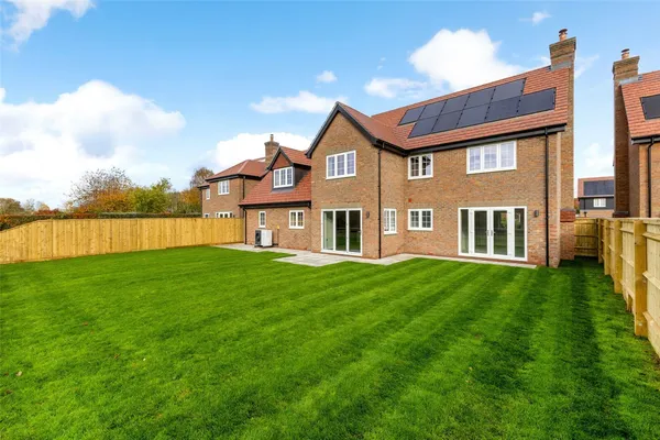 Bowbrook Copse, Charter Alley, RG26