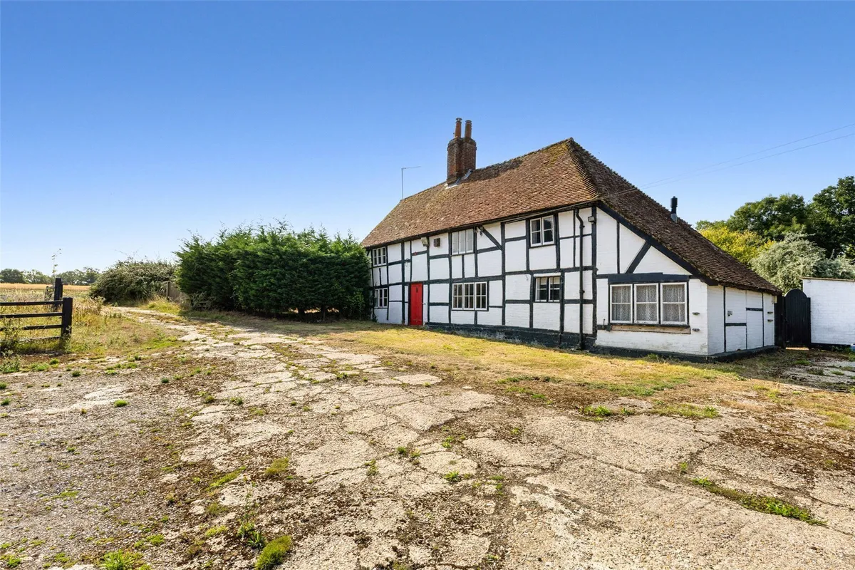 Redhouse Farmhouse, Monk Sherborne, RG26