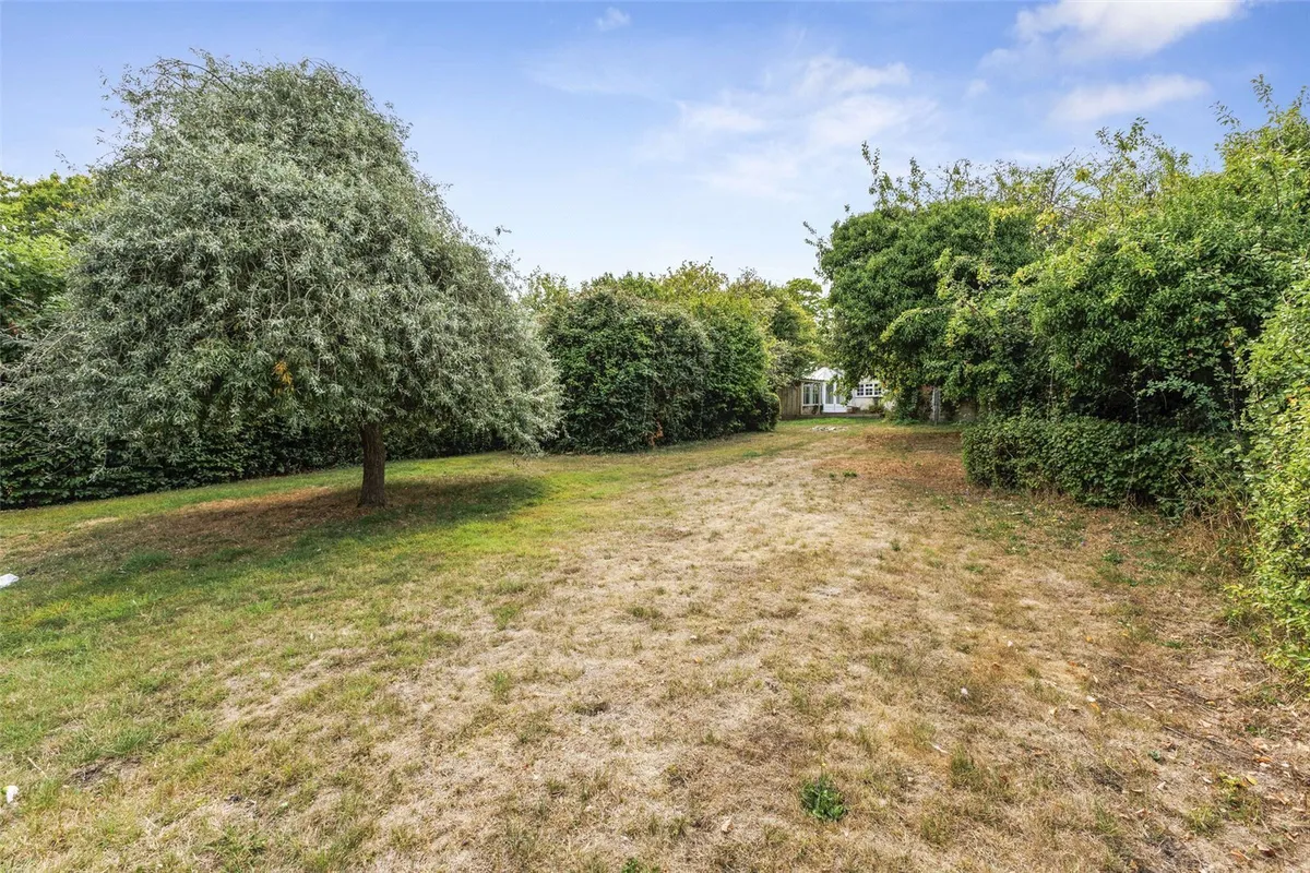 Frog Lane, Rotherwick, RG27