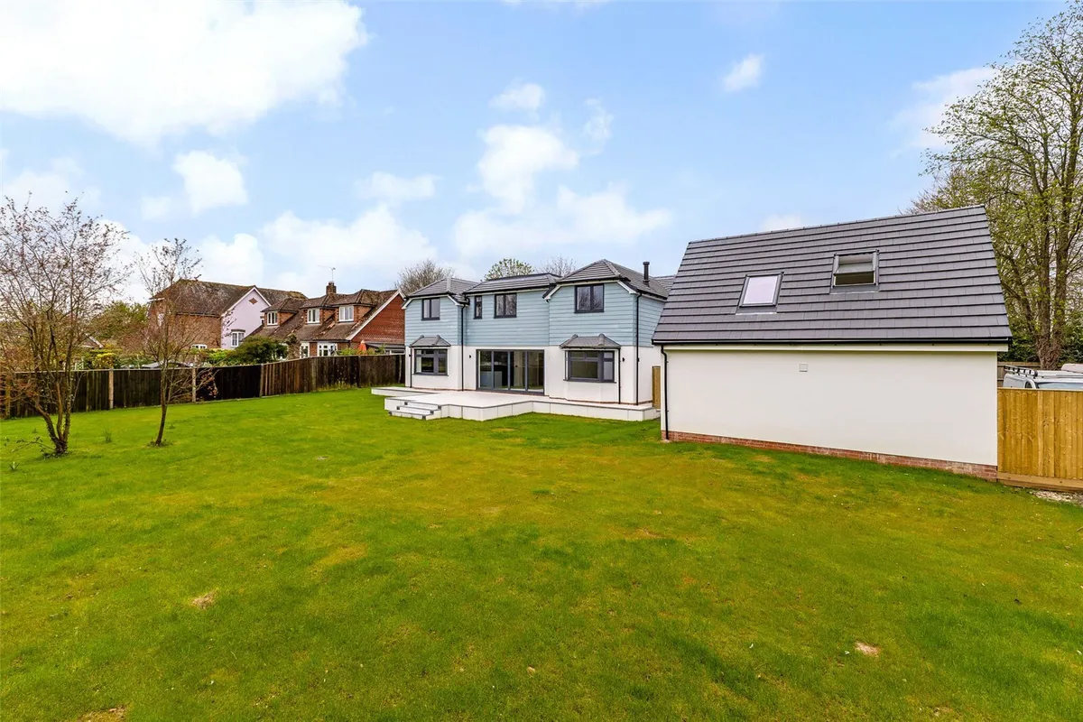 Manor Road, Sherborne St John, RG24