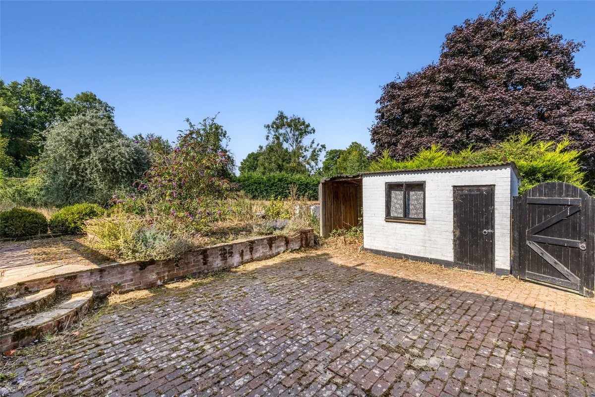Redhouse Farmhouse, Monk Sherborne, RG26