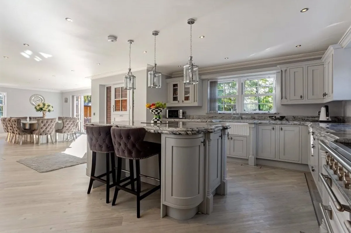 Hatherley House, Pamber End, RG26
