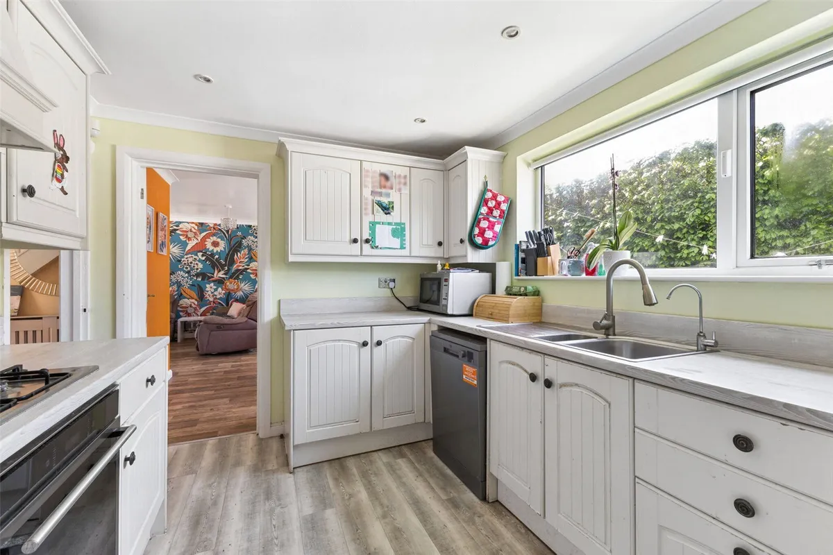 Northfield Road, Sherfield On Loddon, RG27
