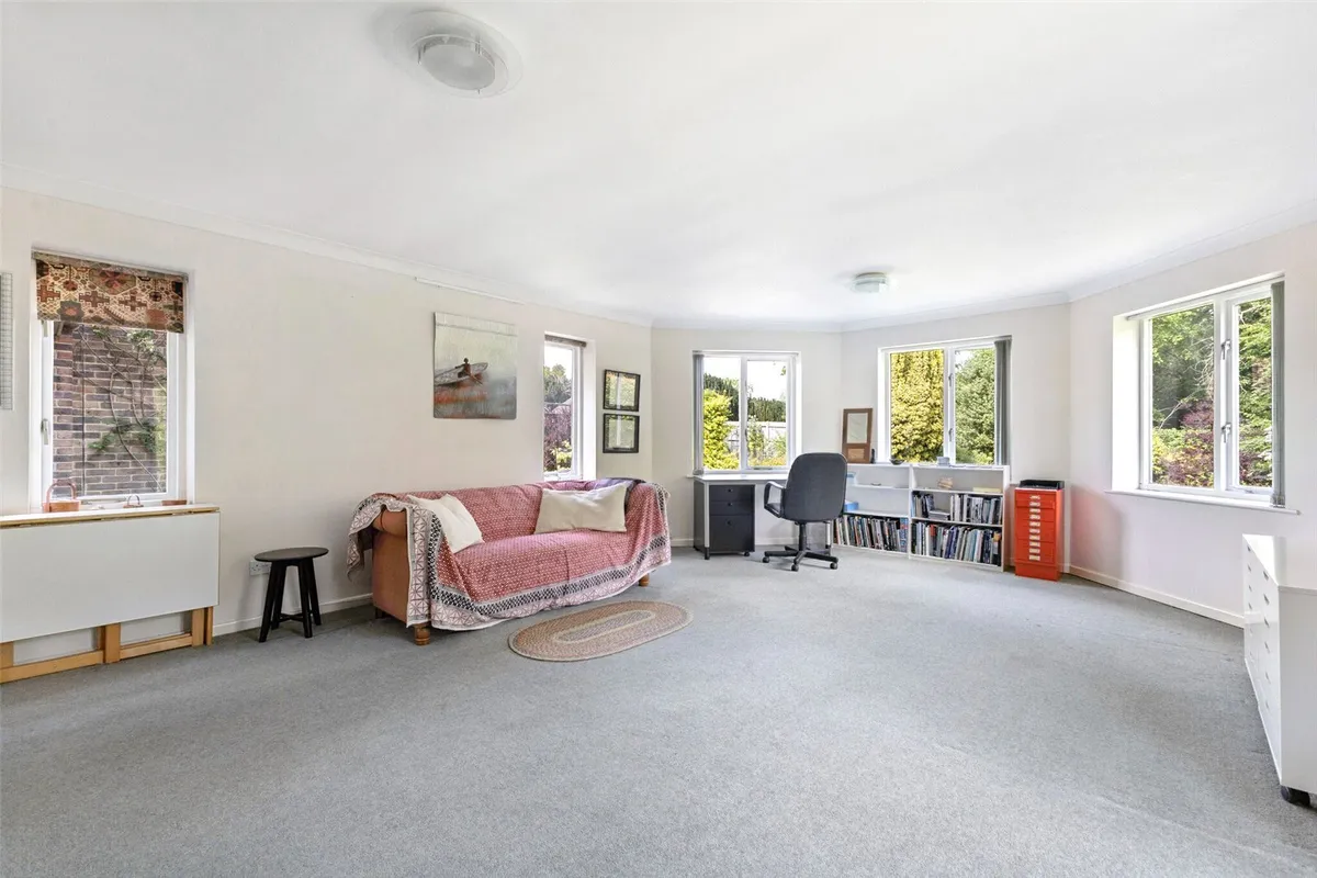 Bournefield, Sherborne St John, RG24