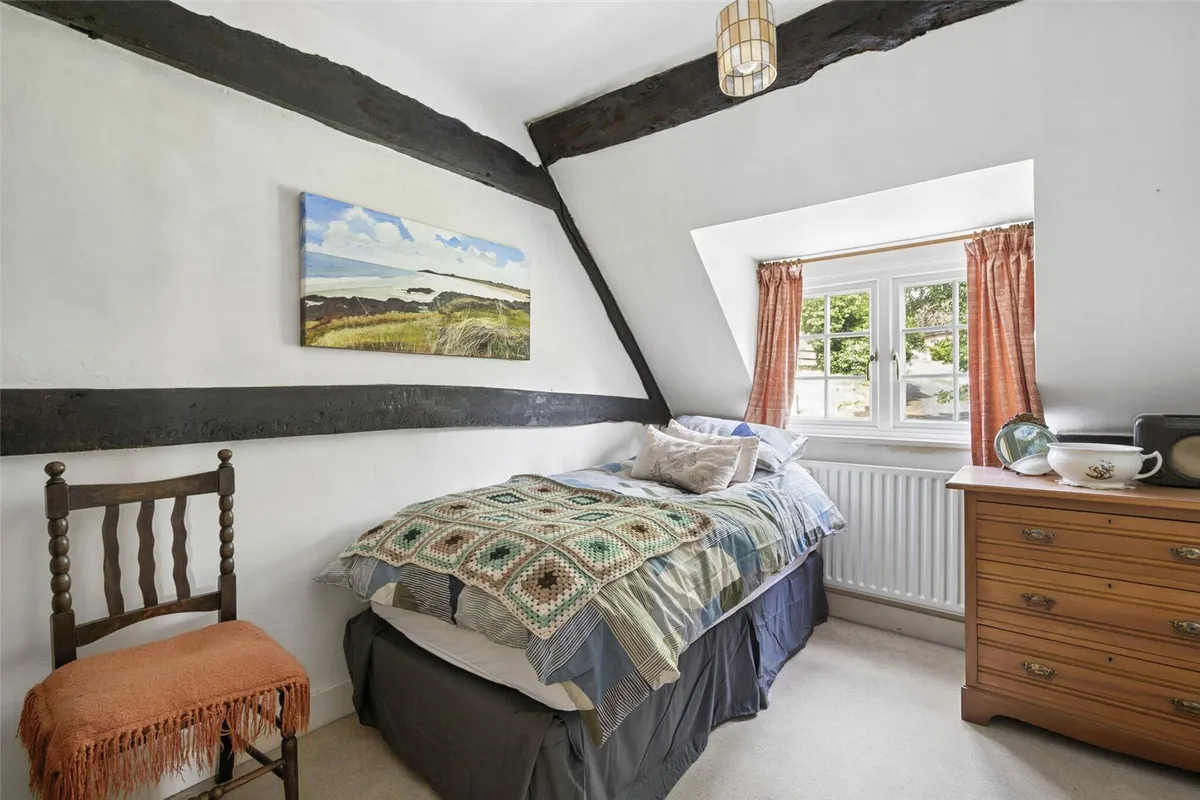 Farleigh Cottage, Cliddesden, RG25