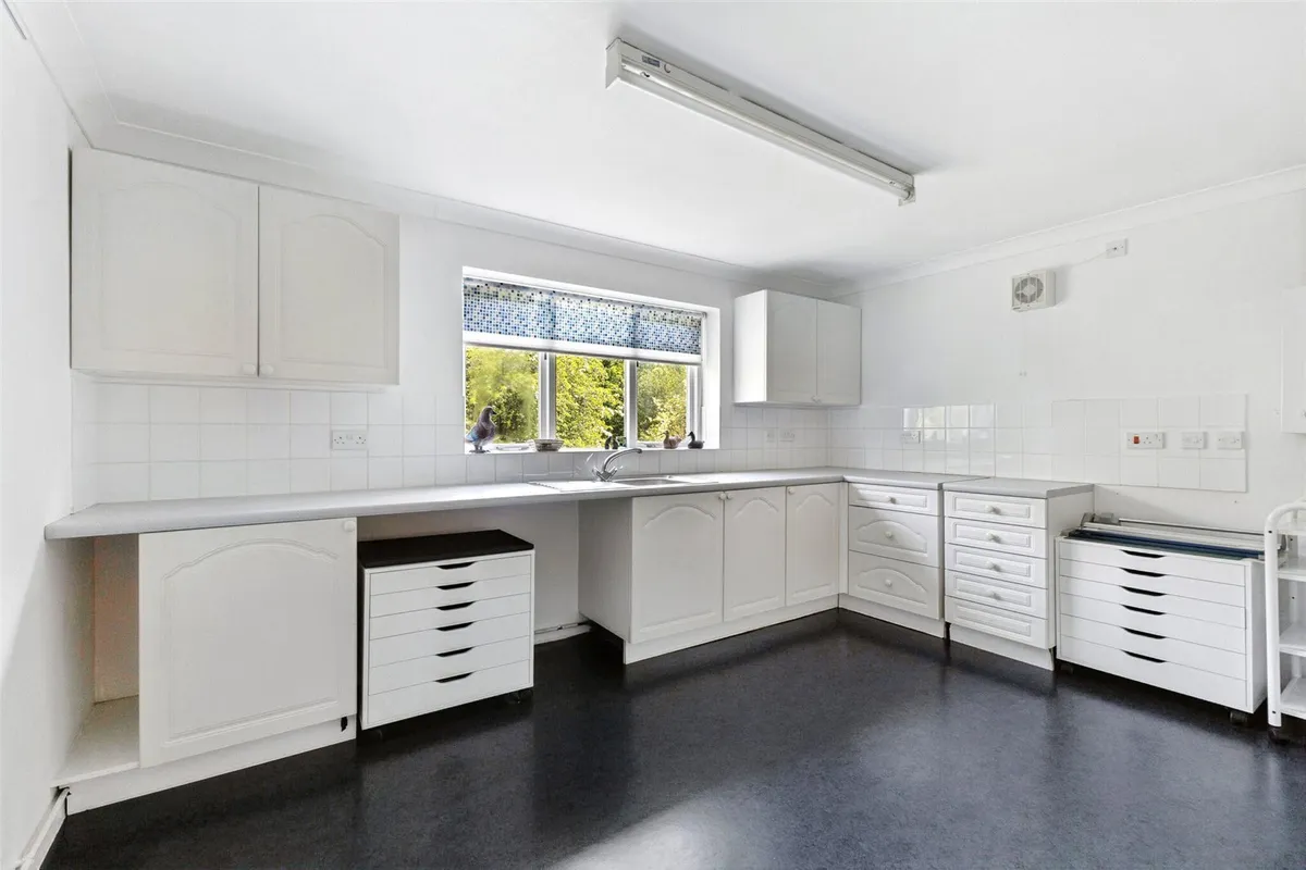 Bournefield, Sherborne St John, RG24