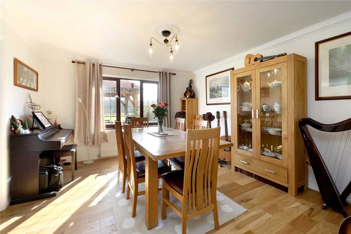 Boars Bridge House, Little London, RG26