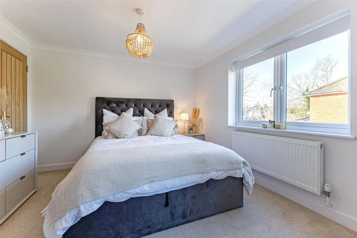 New Road, Pamber Green, RG26