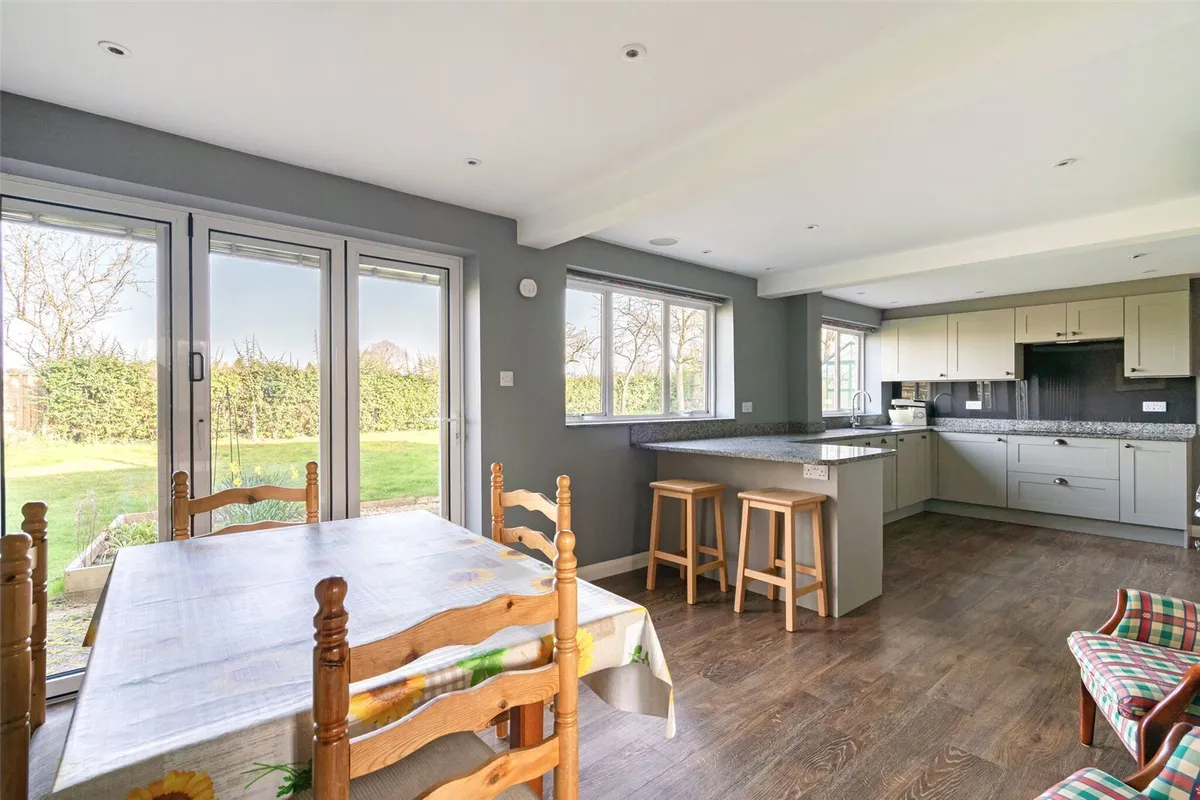 Hill House, North Waltham, RG25