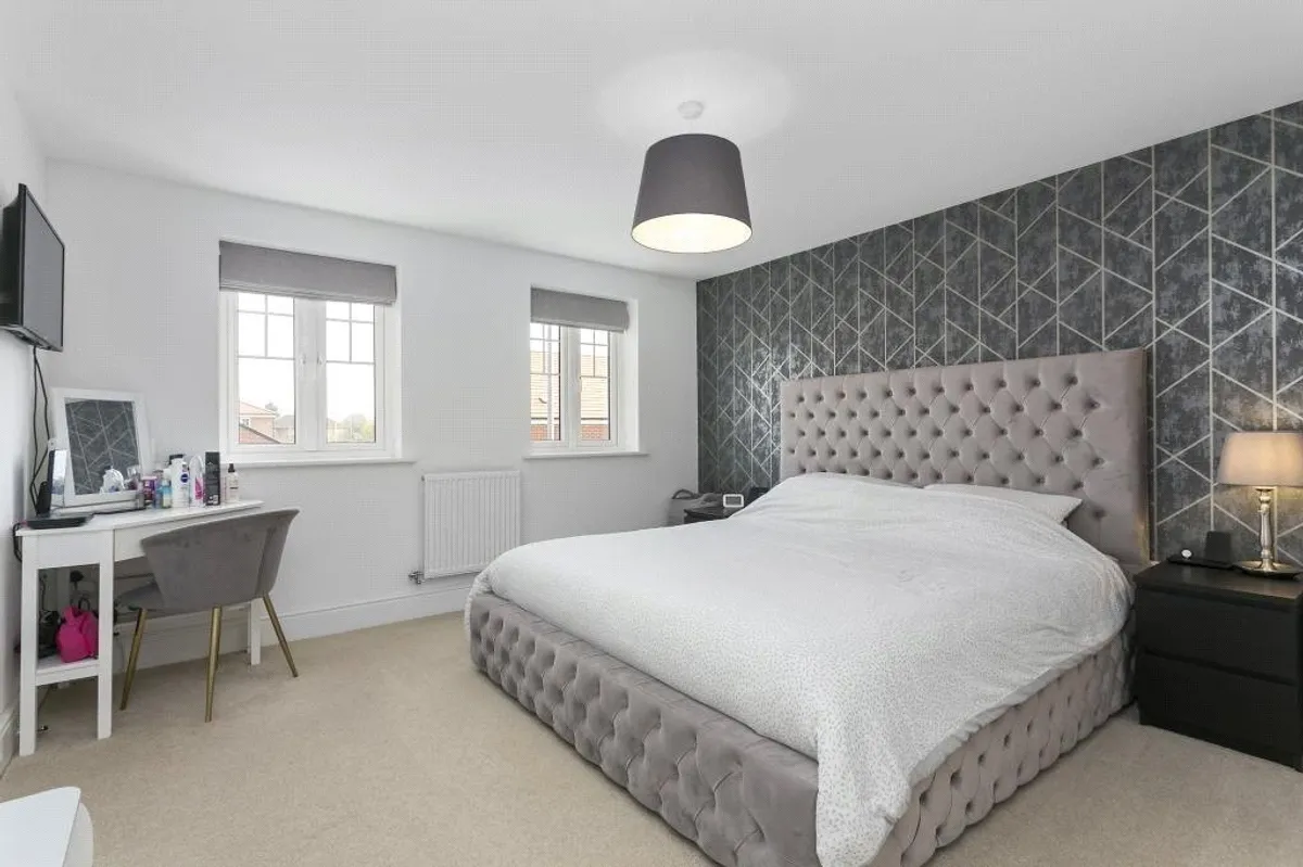 Westlake Gardens, Bramley, RG26