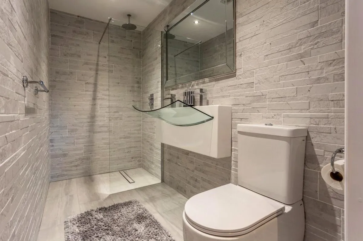 Hatherley House, Pamber End, RG26
