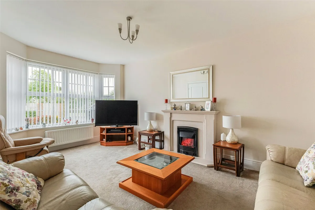 Runcie Crescent, Basingstoke, RG23