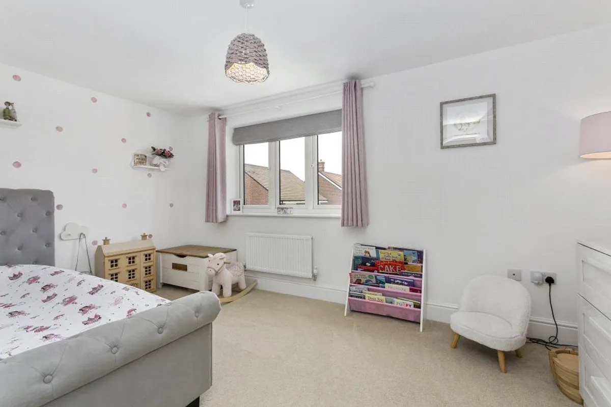 Westlake Gardens, Bramley, RG26