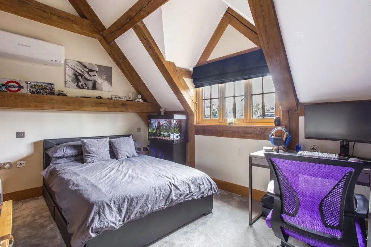 Victory Cottage, Old Basing, Hampshire, RG24