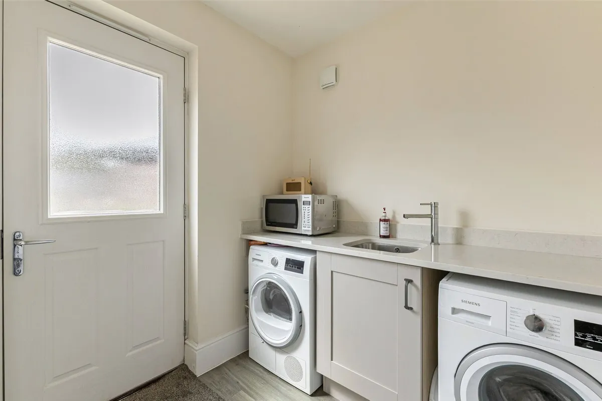 Runcie Crescent, Basingstoke, RG23