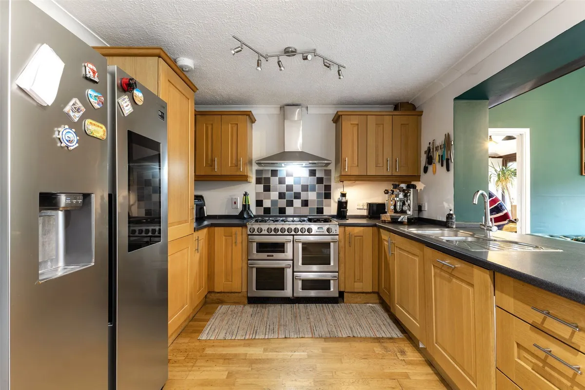 Herridge Close, Bramley, RG26
