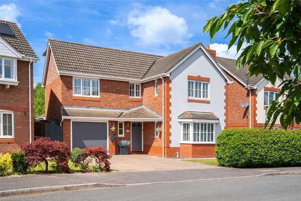 St Marks Close, Bramley, Hampshire, RG26